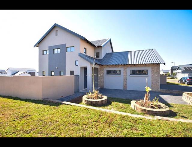4 BEDROOM HOUSE FOR SALE IN GOLDEN FIELDS ESTATE